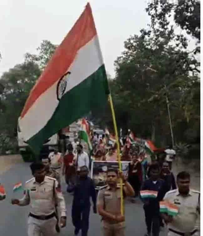 ऑपरेशन सिंदूर की कामयाबी पर छाल में  निकाली गई तिरंगा यात्रा भारत माता के जयकारो से गुंजता रहा पूरा इलाका