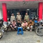 लैलूंगा पुलिस ने लूटपाट के पांच आरोपियों को किया गिरफ्तार, दो मोबाइल और बाइक बरामद*