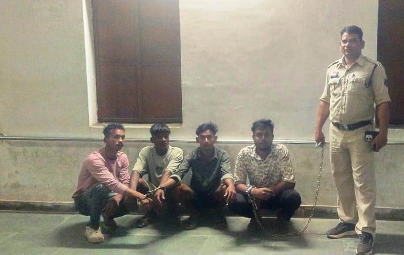 जूटमिल पुलिस का सख्त एक्शन, अलग-अलग मामलों में चार झगड़ालू तत्व गिरफ्तार कर जेल भेजा*