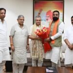 रेल मंत्री अश्विनी वैष्णव ने की घोषणा*   *दीपावली एवं छठ पर 12 हजार से अधिक स्पेशल ट्रेनें*  *बिहार से चलेगी चार और अमृत भारत एक्सप्रेस ट्रेनें*  *पूर्णिया से पटना के बीच चलेगी वंदे भारत एक्सप्रेस*