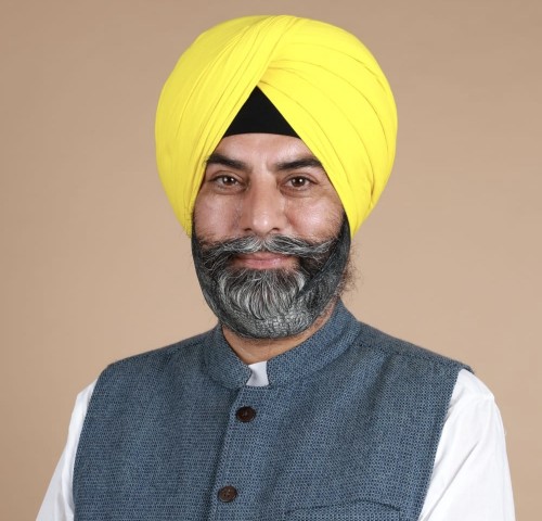 किसान विरोधी सरकार: प्रदेश में खाद, यूरिया की भारी कमी से किसान परेशान – जसबीर सिंग