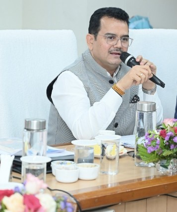 राज्य स्तरीय भू-वैज्ञानिक कार्यक्रम मंडल छत्तीसगढ़ 2025 की रजत महोत्सव की 25 वीं बैठक हुई आयोजित*खनिज किसी भी राज्य और देश के सर्वांगीण विकास की रीढ़ होती है: श्री पी. दयानंद*