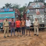 *दो ट्रक और दो माजदा से 49 टन कबाड़ जप्त, करीब 14 लाख का माल जब्त करने में पूंजीपथरा पुलिस को मिली सफलता*