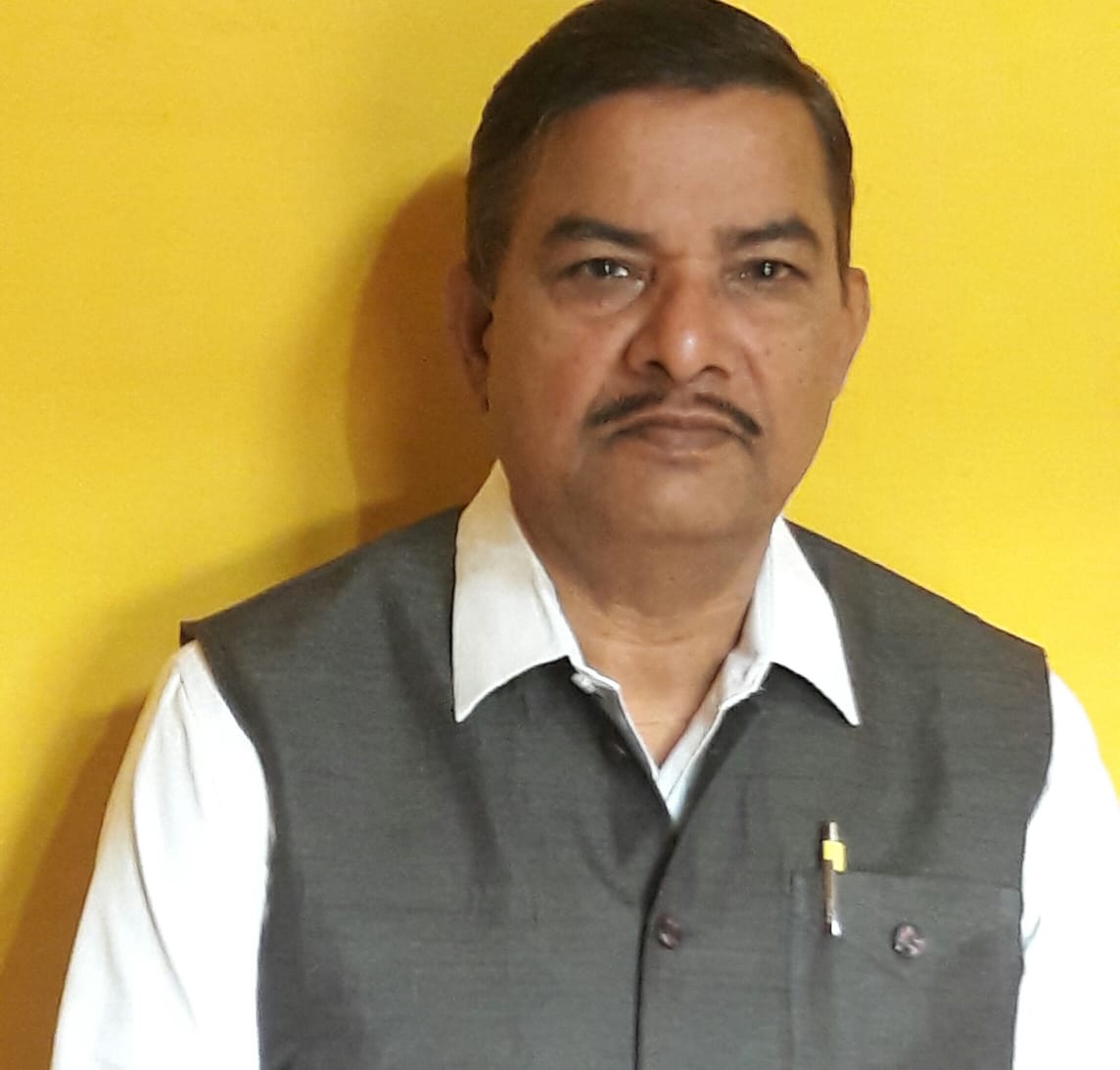 अखिल भारतीय क्षत्रिय महासभा की बैठक संपन्न प्रदेश उपाध्यक्ष नैन सिंह परिहार ने 6 अक्टूबर को रायपुर में होने वाली राष्ट्रीय कार्यकारिणी की बैठक में अधिक से अधिक लोगों से उपस्थित होने का आग्रह किया