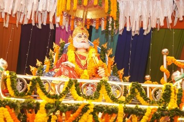 अग्रसेन जयंती शोभा यात्रा शनिवार 20 सितंबर शनिवार शोभायात्रा जगह-जगह होगा स्वागत, चौक चौराहा पर विद्युत सजावट एवं स्वागत द्वार बनाए गए हैं *