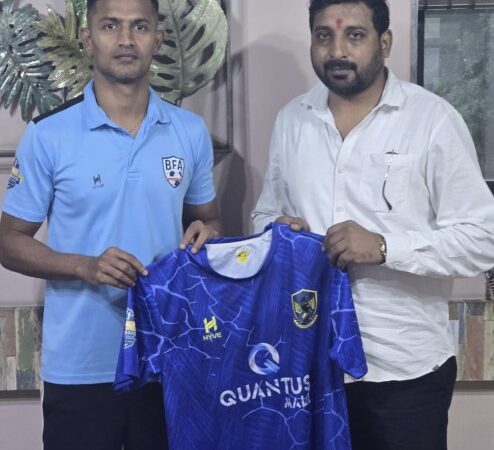 छत्तीसगढ़ फुटबॉल चैंपियंस लीग का रंगारंग शुभारंभ 29 अक्टूबर से  इंडियन लीजेंड धर्मराज रावणन एवं विदेशी खिलाड़ी होंगे आकर्षण का केंद्र  कोटा स्टेडियम, रायपुर में सायं 6 बजे से होगी प्रतियोगिता