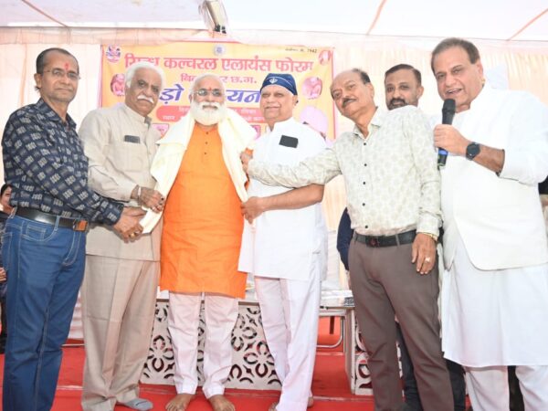 सिंधु कल्चरल एलायंस फोरम द्वारा सामूहिक जनेऊ संस्कार संपन्न