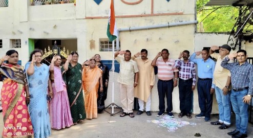 सेनानी परिवार ने पुरखों को किया स्मरण,मनाया दीपावली मिलन* *सेनानियों,स्व रामचरण को किया नमन* *30 नवंबर को होगा भव्य प्रांतीय सम्मेलन*