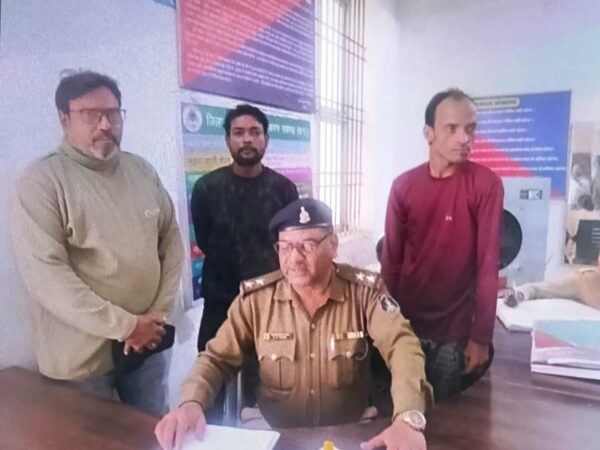 कोतवाली पुलिस ने लाखों की मांग कर घर में मां और भाई को चाकू लहरा करके डराने वाले युवक को आर्म्स एक्ट में दबोचा, आरोपी न्यायिक रिमांड पर भेजा