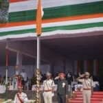 एसईसीएल मुख्यालय में हर्षोल्लास के साथ मनाया गया 77 वां गणतंत्र दिवस*समारोह के मुख्य अतिथि एवं एसईसीएल के अध्यक्ष-सह-प्रबंध निदेशक श्री हरीश दुहन ने राष्ट्रीय ध्वज फहरा परेड की सलामी ली