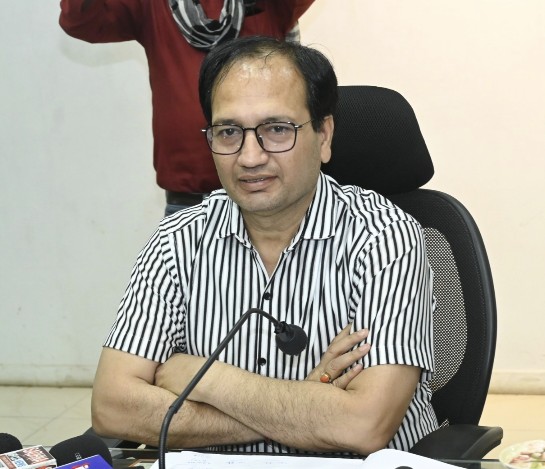 पेट्रोल, डीजल और गैस सिलेंडर को लेकर कलेक्टर ने कहा पहले की तुलना में डिमांड बढ़ा लेकिन सप्लाई कम नहीं, भीषण गर्मी में ज्वलनशील पदार्थों को स्टोर करना भी खतरा