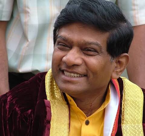 *“सदी के मोड़ पर” : समय का निष्पक्ष मूल्यांकन* *डॉ सुधीर शर्मा (वरिष्ठ साहित्यकार)