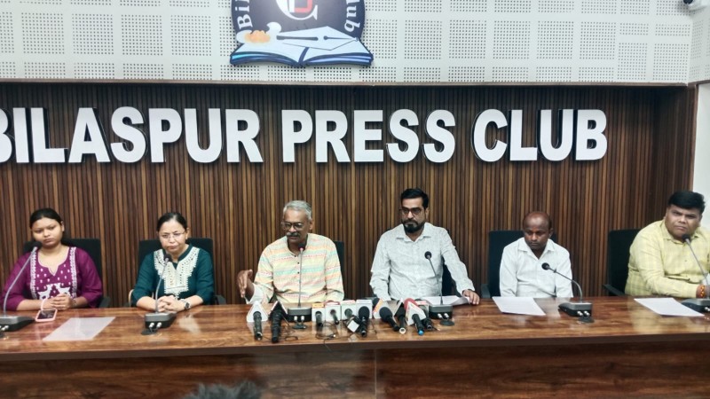अग्रज ” बाल व युवाओं को रंगमंच के लिए तराशेगें   अभिनय एवं बाल नाट्य का 45 दिवसीय कार्यशाला….बॉलीवुड के हास्य अभिनेता रघुवीर यादव समापन में होंगे शामिल……अग्रज नाट्य दल का आयोजन…..