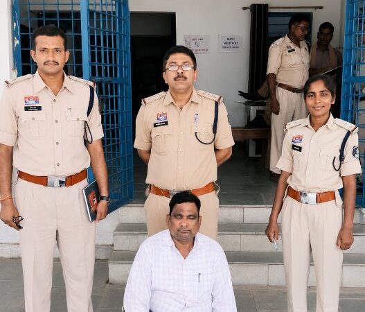 पुसौर पुलिस की कार्रवाई, भूमि बिक्री के नाम पर 27 लाख रुपये की धोखाधड़ी करने वाला आरोपी गिरफ्तार*