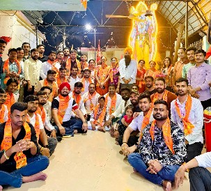 नरेन्द्र मोदी जी के कुशल नेतृत्व में जनसेवा के 12 वर्ष पूर्ण होने पर भाजयुमो ने सामूहिक हनुमान चालीसा पाठ किया