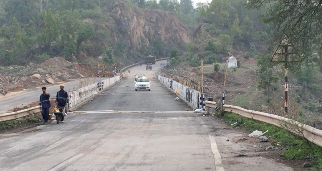 बड़ी राहत : आवाजाही के लिए खुला तान नदी ब्रिज,रिकॉर्ड समय में पूरा किया गया मरम्मत कार्य*