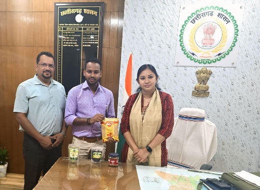 15 अगस्त को राष्ट्रपति से सम्मानित होंगे सारंगढ़- बिलाईगढ़ जिले के प्रगतिशील किसान कुलदीप पटेल*कलेक्टर पद्मिनी भोई साहू ने दी किसान को दी बधाई*