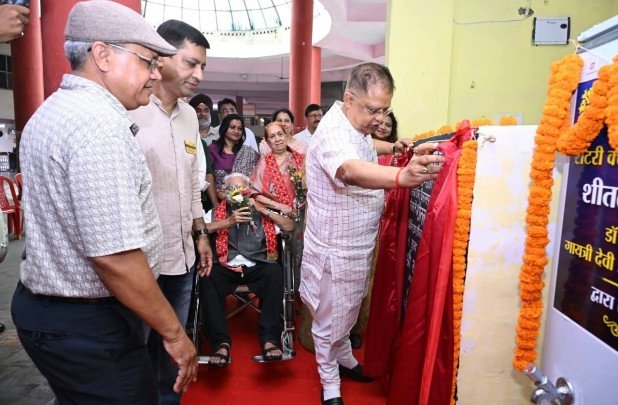 रोटरी क्लब ऑफ बिलासपुर ने न्यू हाईटेक बस स्टैंड, तिफरा में शुरू की शीतल जल सेवा, विधायक अमर अग्रवाल ने कहा संवेदनशीलता एवं सेवा भावना उत्कृष्ट उदाहरण